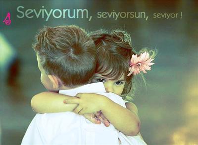 seviyor hemde çok