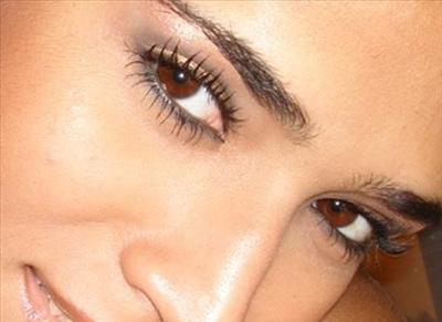 rochi eyes