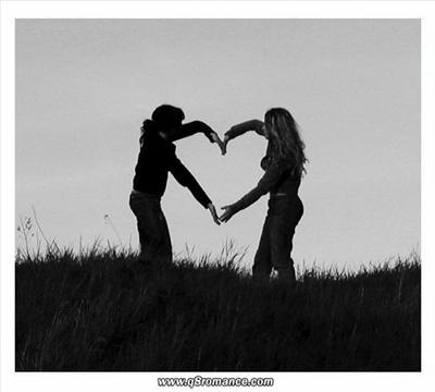 <3