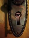 key hole eye