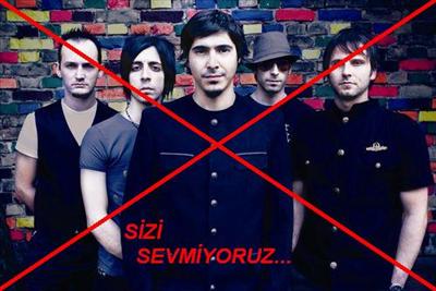 SEVMİYORSUN