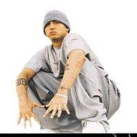 EMINƎM