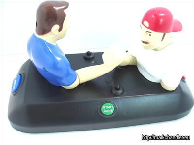 USB Arm Wrestler