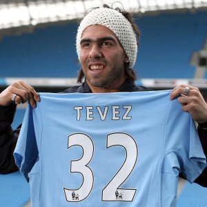 Carlos Tevez (M.United'tan M.City'ye)