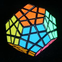 Rubik's megaminx