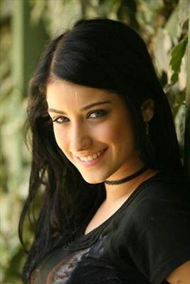 Nihal Ziyagil 