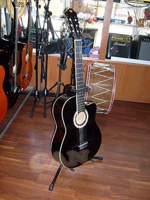 Klasik Gitar