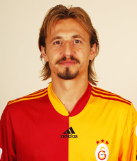 AYHAN AKMAN